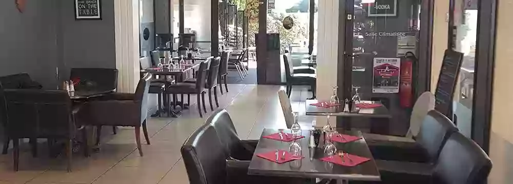 Le Restaurant - La Brasserie de la Place - Aix-en-Provence - Restaurant terrasse